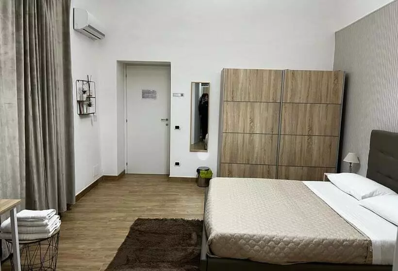 ペンション B&b Vesuviano
