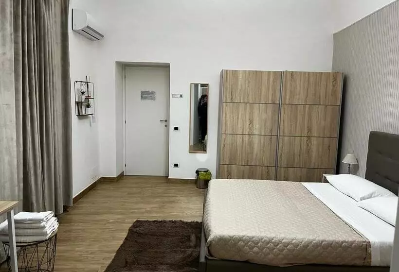 ペンション B&b Vesuviano