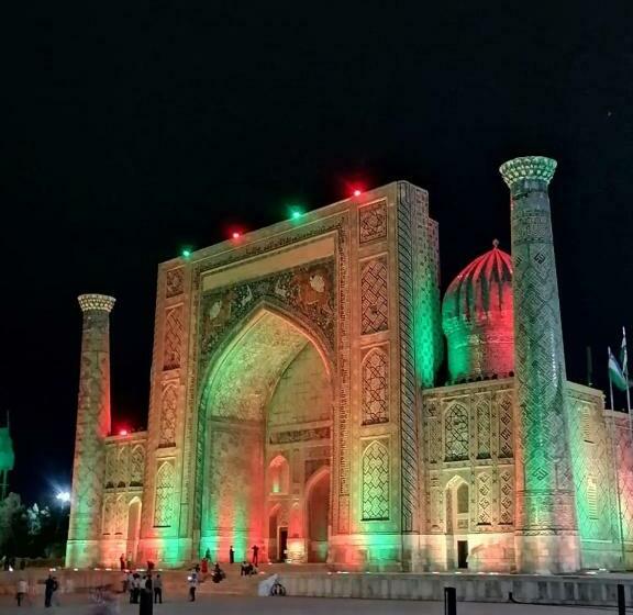 Pensão Royal Lux Guest House