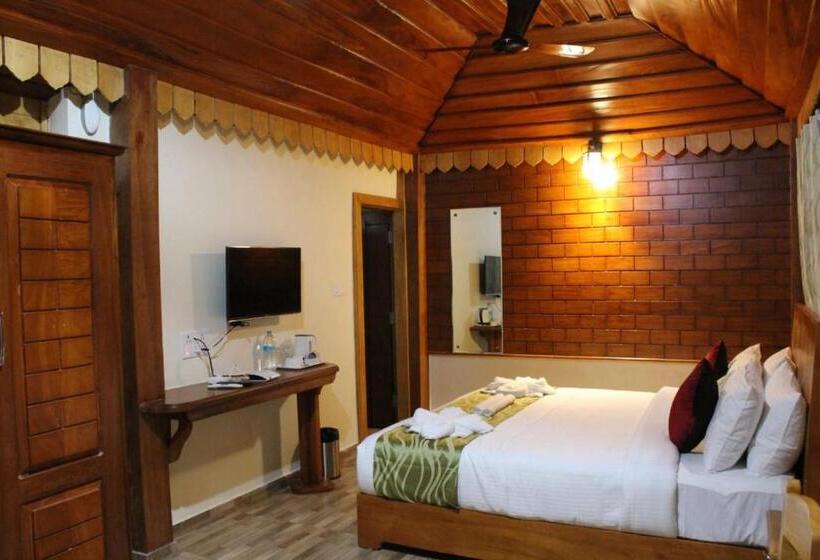 Resort Whispering Woods By Aura Hospitality