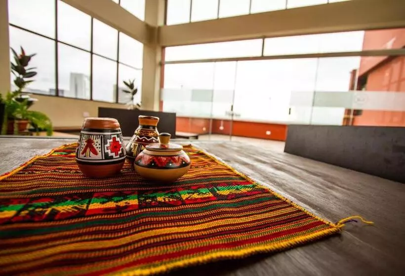 هتل Iskay Boutique Hostel