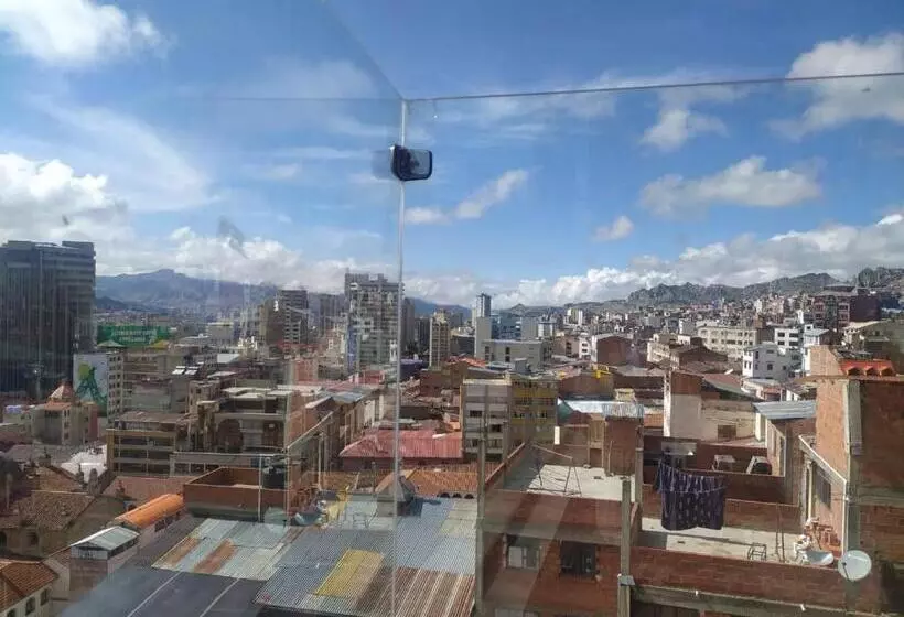 هتل Iskay Boutique Hostel