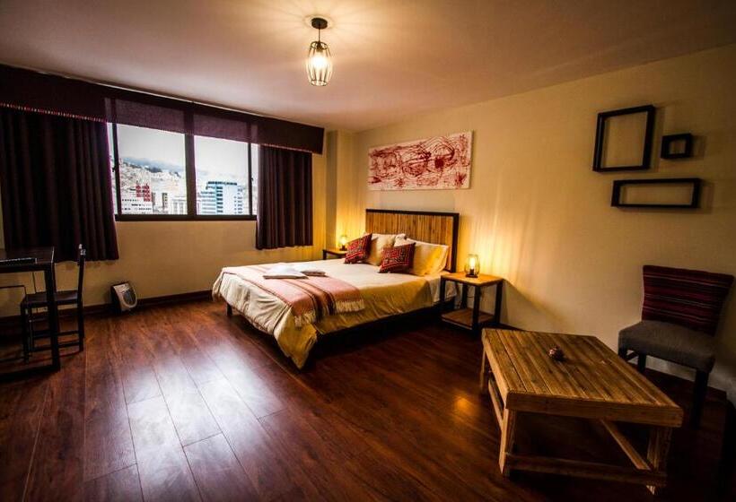 هتل Iskay Boutique Hostel