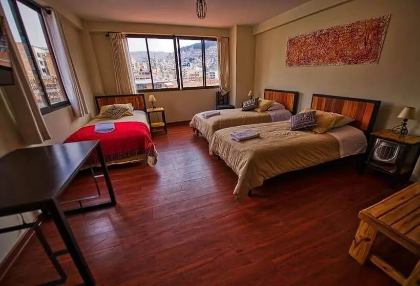 هتل Iskay Boutique Hostel