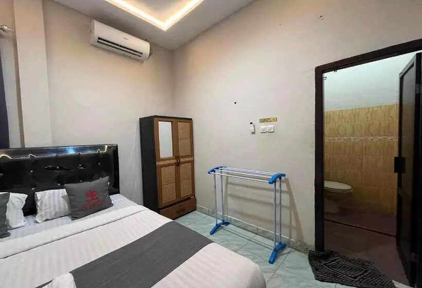هتل Steze Guesthouse Syariah Mendalo