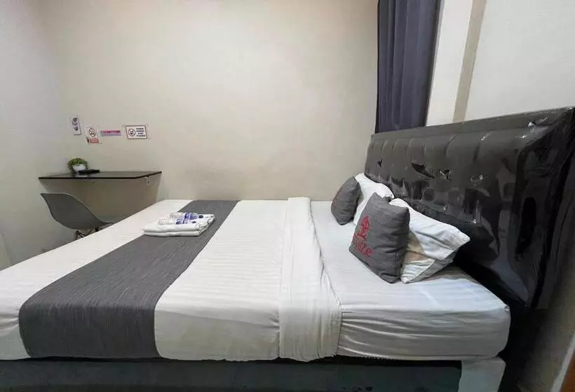 هتل Steze Guesthouse Syariah Mendalo