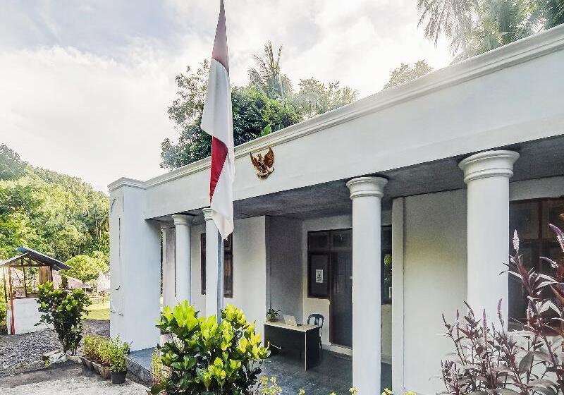 فندق Oyo Homes 91118 Homesstay Desa Wisata Budo