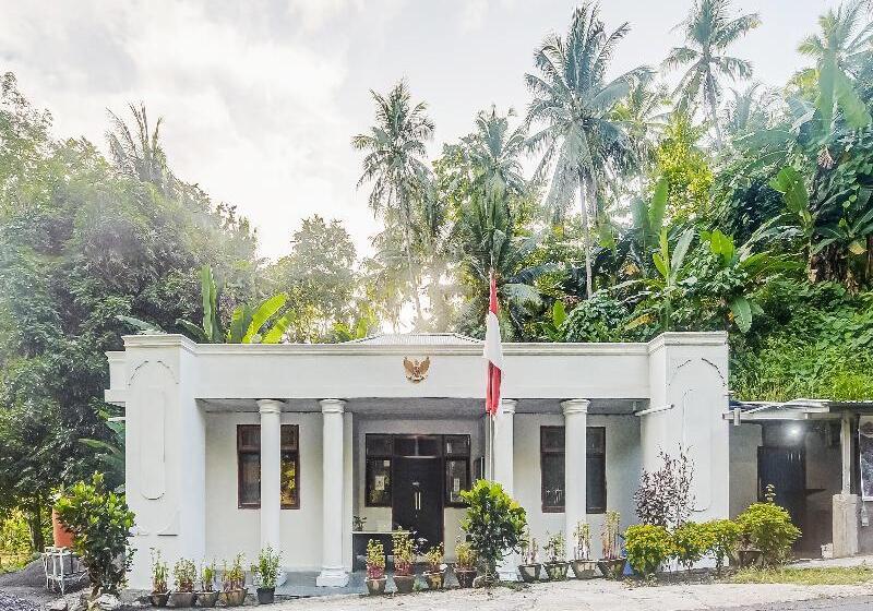 فندق Oyo Homes 91118 Homesstay Desa Wisata Budo