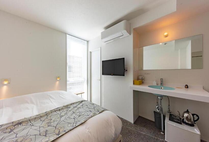 Otel Plat Hostel Keikyu Kamakura Wave