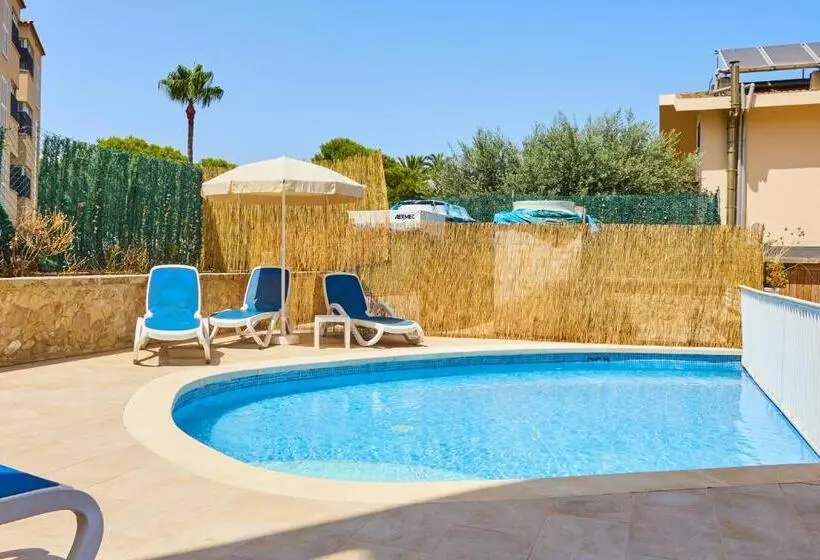 Sol Y Mar Apartments