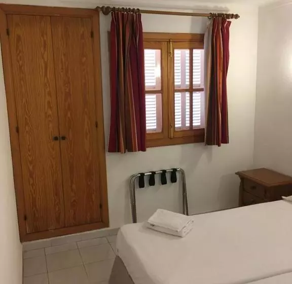 Sol Y Mar Apartments