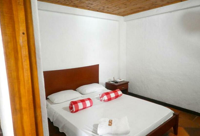 ベッドアンドブレックファースト Campestre Amathea