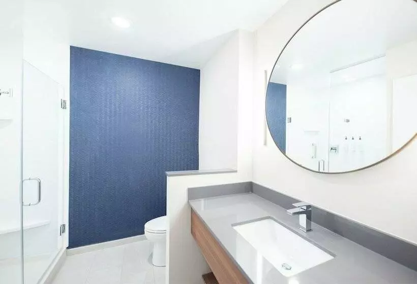 هتل Fairfield By Marriott Inn & Suites Kingsport