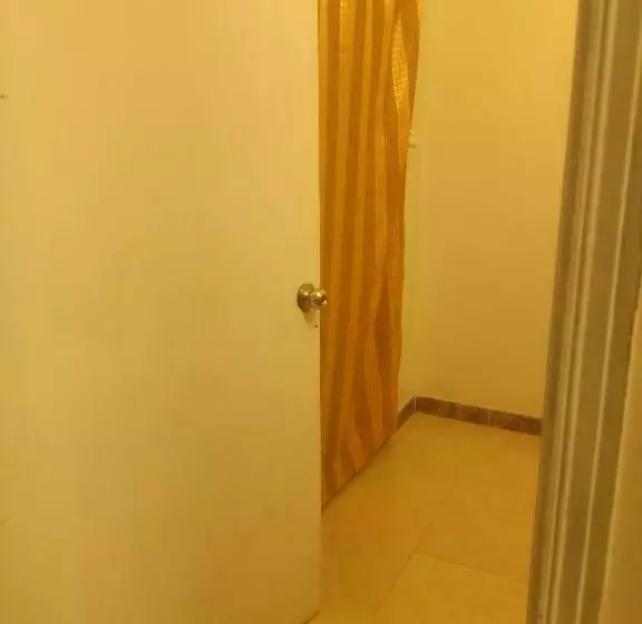 پانسیون Gulshan Inn Couple Guest House