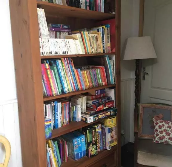 Aamiaismajoitus (B&B) Maison Blanche De Hudson