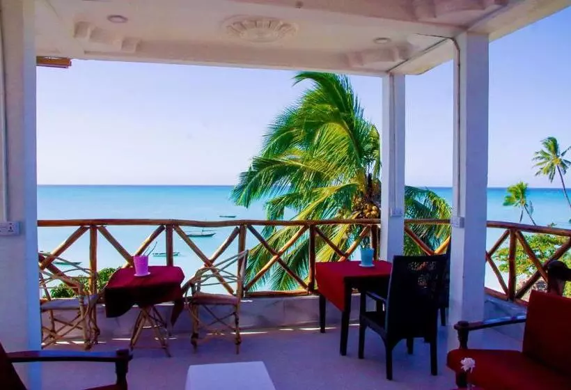 ペンション Room In Bb Room Ally At The Beach For 2 3 Guests
