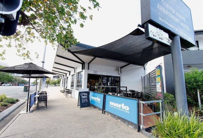 Coffee House Apartment Motel