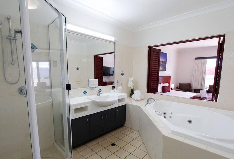 Coffee House Apartment Motel