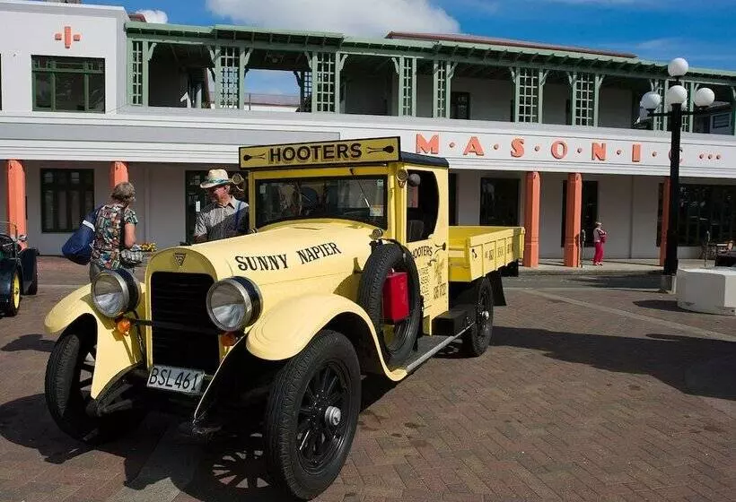 هتل Art Deco Masonic