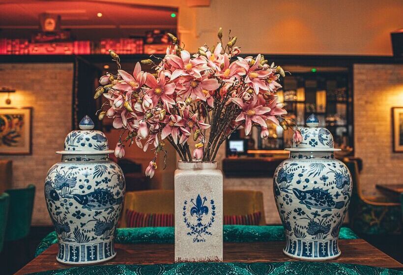 בית מלון כפרי Art Deco Masonic