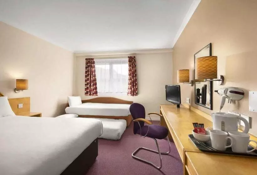 Hotel Days Inn Chesterfield Tibshelf