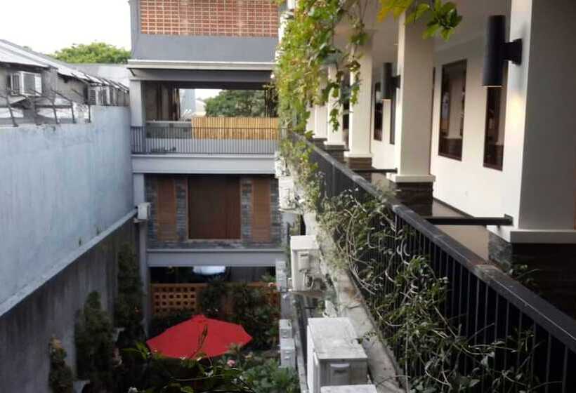 Отель D'fresh Guesthouse