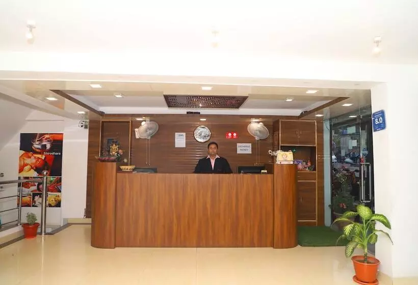 Отель Ganesha Inn Ganga View