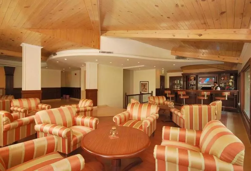 Отель Madhuban Highlands