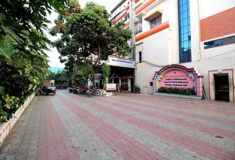 Hotel Manickam Grand