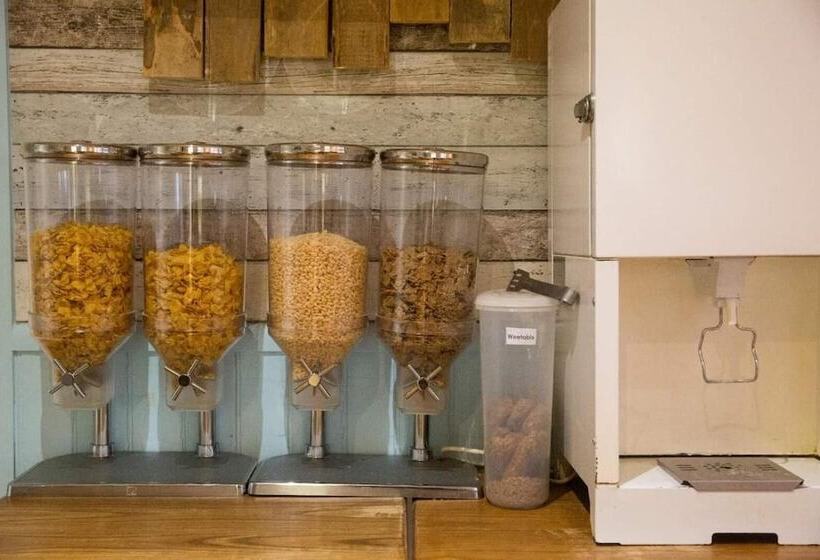 The Jubilee Hotel West  With Spa Facilities