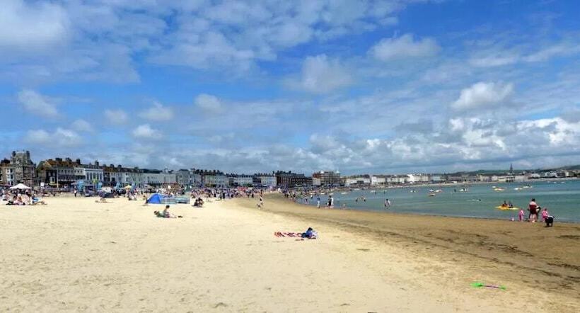 The Jubilee Hotel West  With Spa Facilities