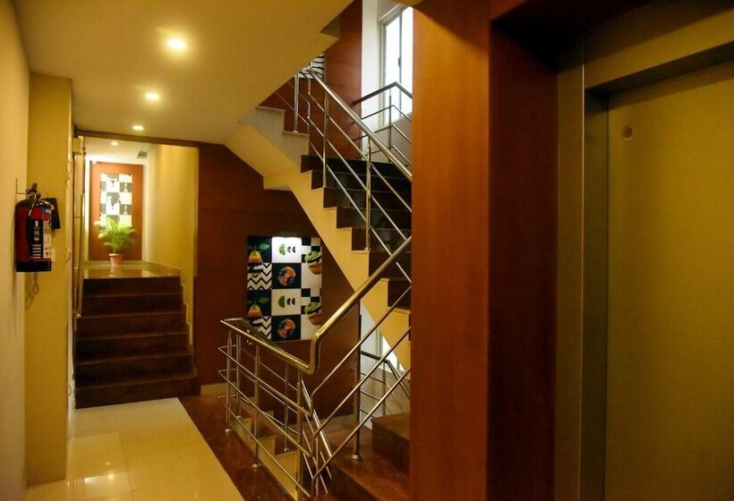 فندق Pearl International