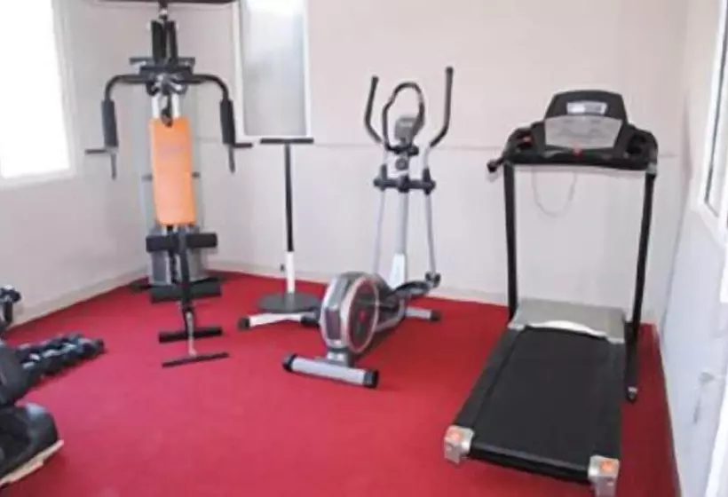 فندق Pearl International