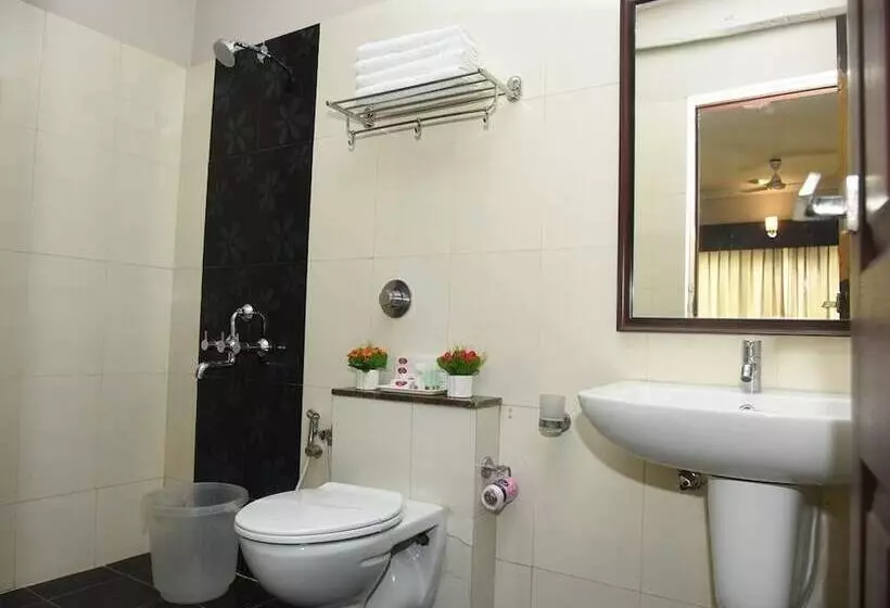 فندق Pearl International