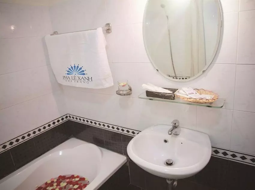 هتل Pha Le Xanh 1