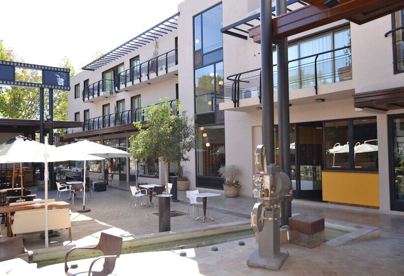 Hotel Plaza Paradiso Petit