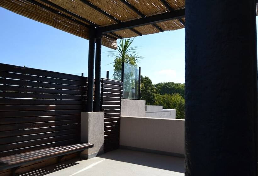 Hotel Plaza Paradiso Petit