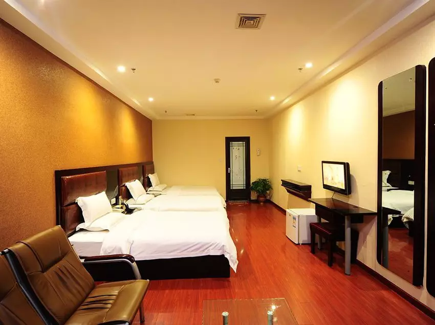 Jiangyue Hotel Changshou Branch