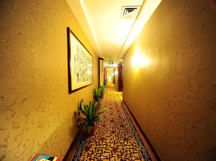 Jiangyue Hotel Changshou Branch