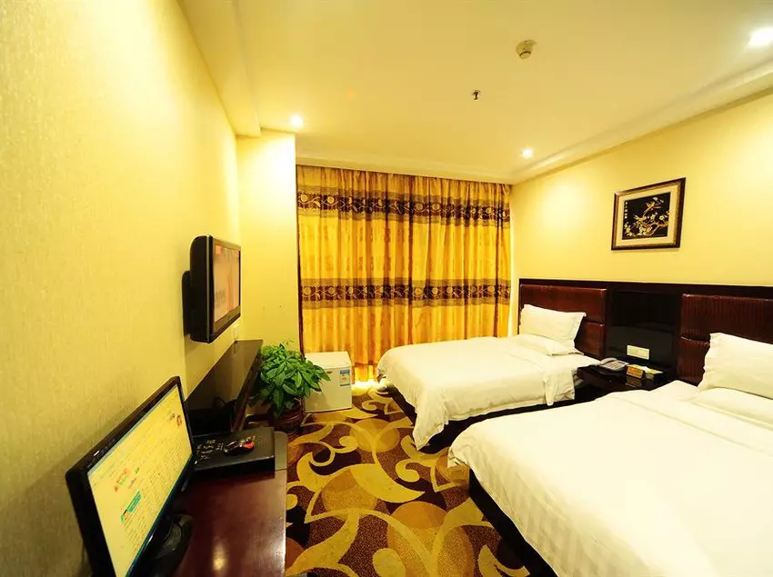 Jiangyue Hotel Changshou Branch