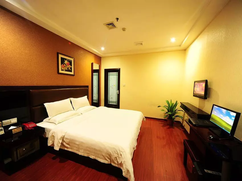 Jiangyue Hotel Changshou Branch