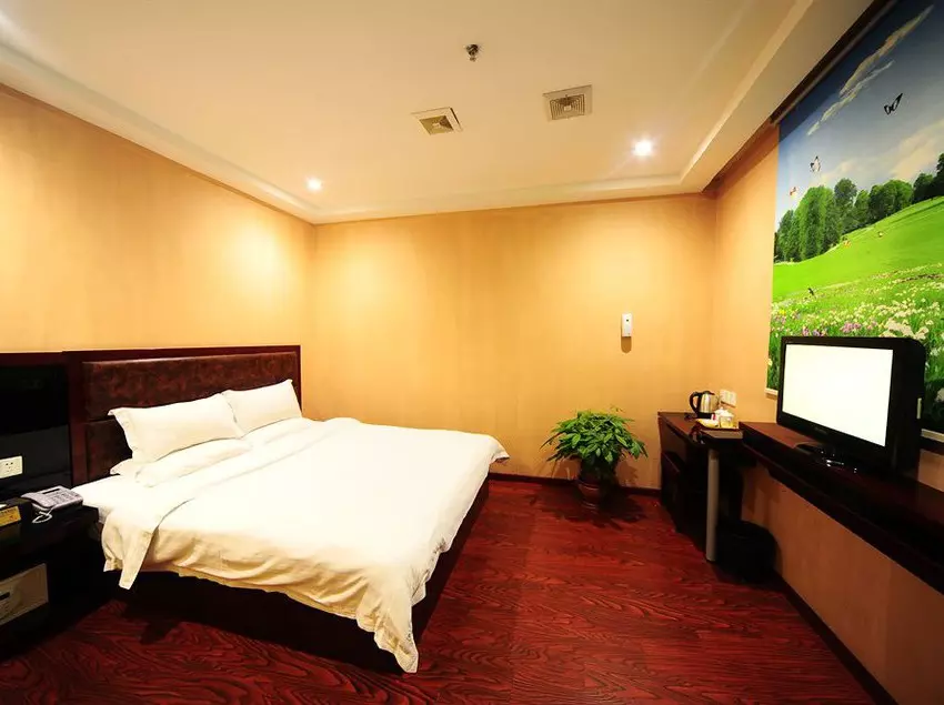 Jiangyue Hotel Changshou Branch