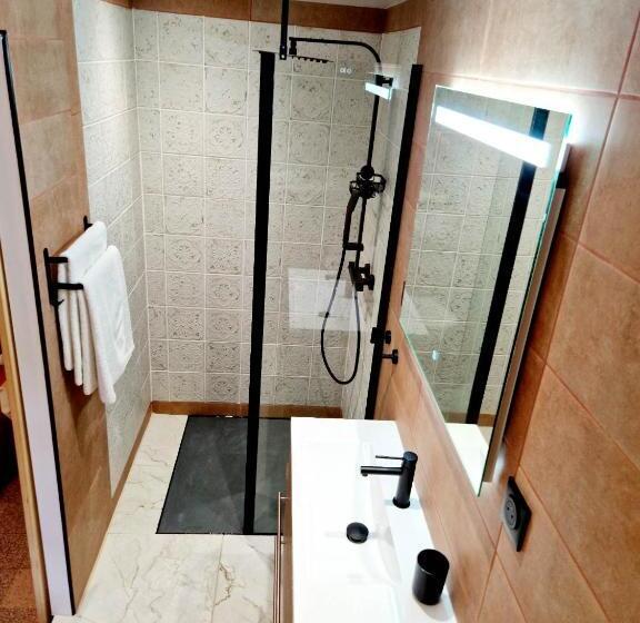 مبيت وإفطار Lou Mouli Di Baou