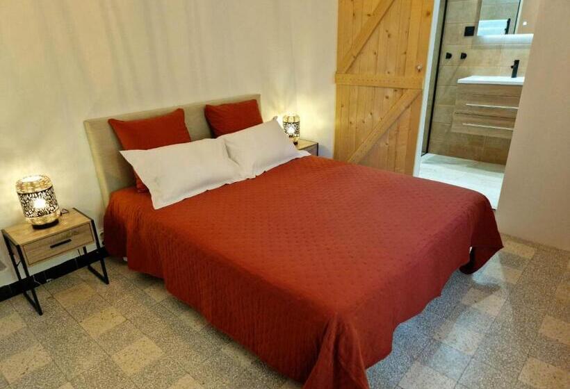 مبيت وإفطار Lou Mouli Di Baou