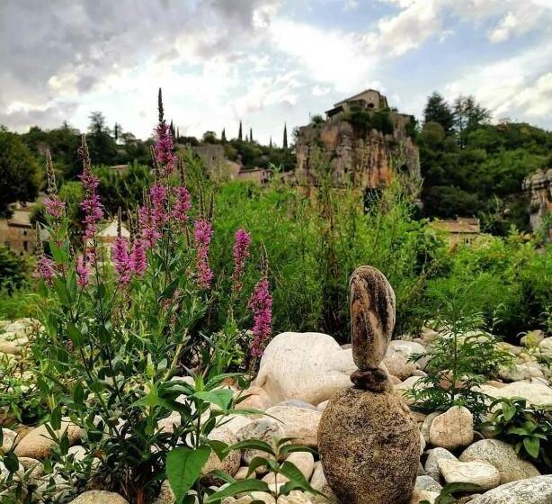 مبيت وإفطار Lou Mouli Di Baou