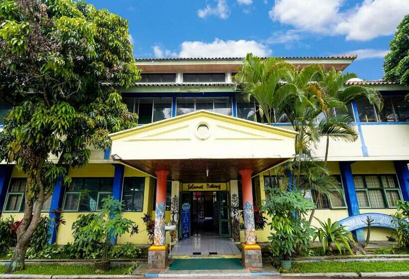 Hôtel Spot On 91064 Wisma Lec Syariah