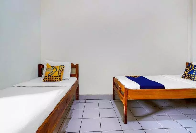 هتل Spot On 91064 Wisma Lec Syariah