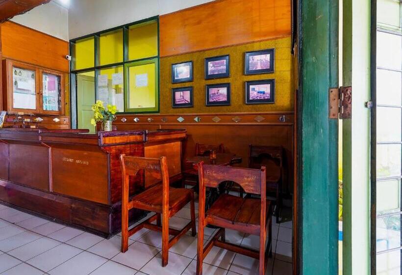 Hôtel Spot On 91064 Wisma Lec Syariah