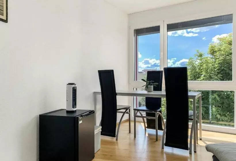 Majatalo Haus Zur Lilie