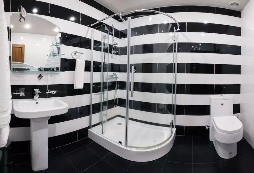 La Defense Hotel Yerevan